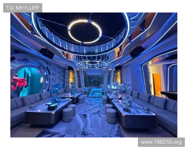 英皇国际KTV：尽享豪华包间与多样娱乐体验